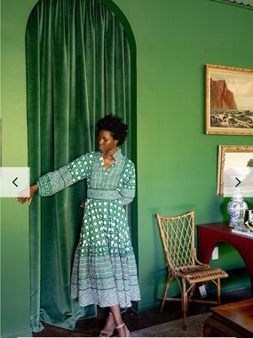 Sue sartor pine green caning flounce dress